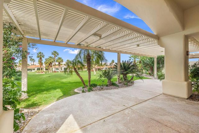 450 Gold Canyon Drive, Palm Desert, CA 92211
