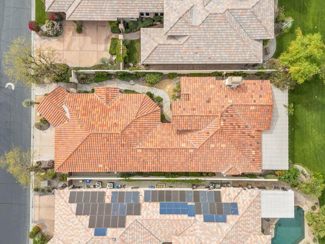 450 Gold Canyon Drive, Palm Desert, CA 92211