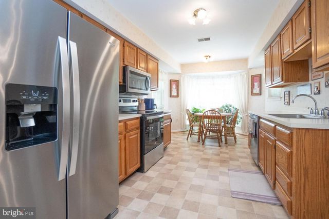 4865 SALTWATER DR, Dumfries, VA 22025
