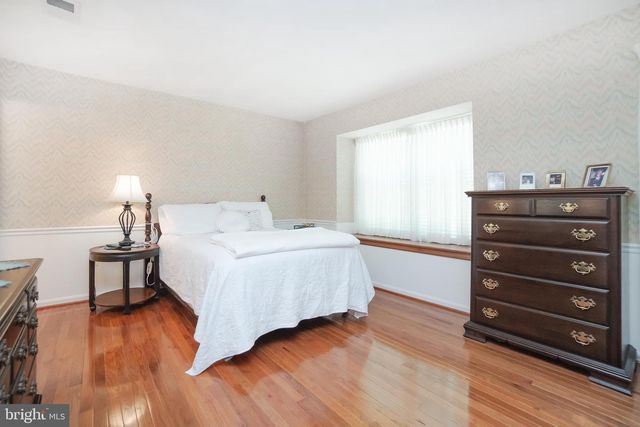 4865 SALTWATER DR, Dumfries, VA 22025