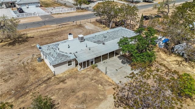 9047 10th, Hesperia, CA 92345