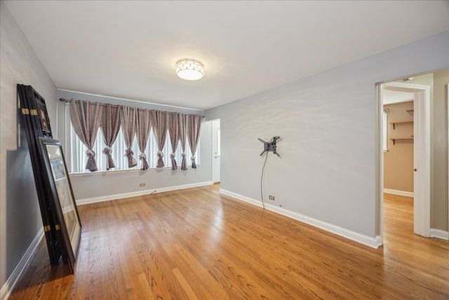 11004 Menard Avenue, Chicago Ridge, IL 60415