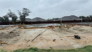 145 Grenada Dr, Rockport, TX 78382