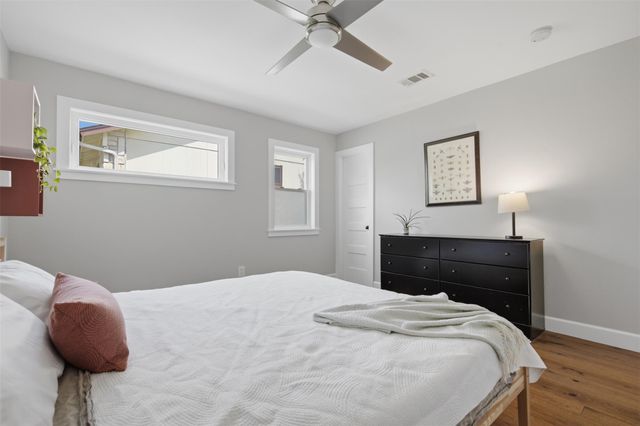 5307 King Henry DR, Austin, TX 78724