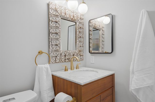 5307 King Henry DR, Austin, TX 78724