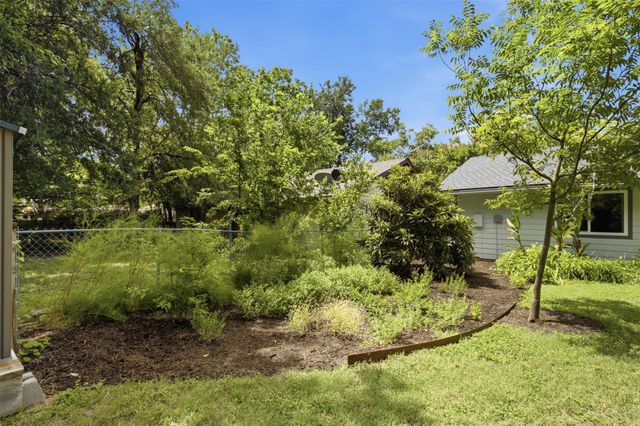 5307 King Henry DR, Austin, TX 78724