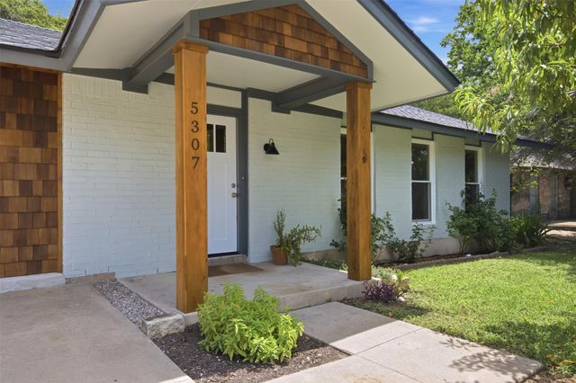 5307 King Henry DR, Austin, TX 78724