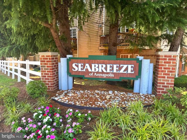 20 HARBOUR HEIGHTS DR #20, Annapolis, MD 21401