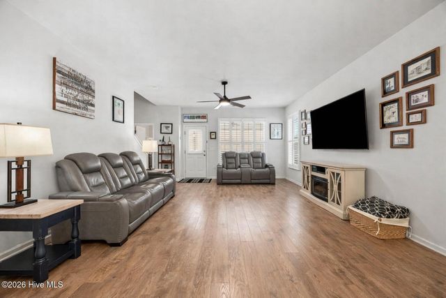 301 Bulkhead Bend, Calabash, NC 28467