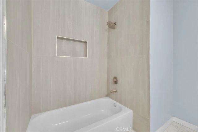 650 N Vogue, Covina, CA 91722