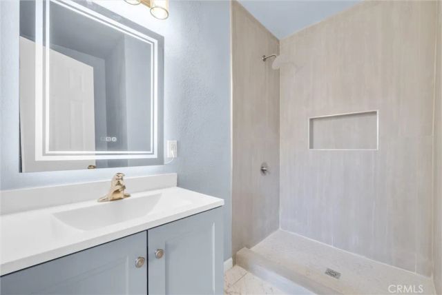 650 N Vogue, Covina, CA 91722
