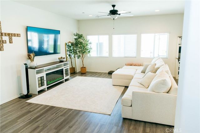 28790 Ivy Springs, Murrieta, CA 92563
