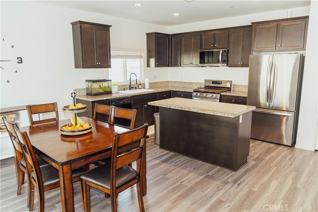 28790 Ivy Springs, Murrieta, CA 92563