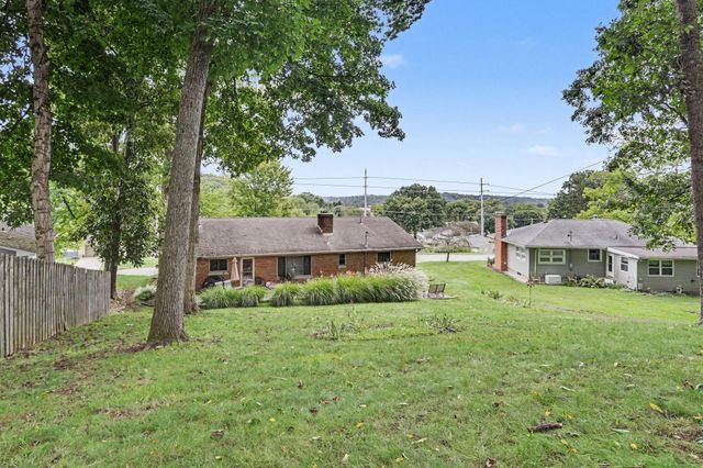 385 Kemper Avenue, Lancaster, OH 43130