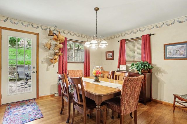 385 Kemper Avenue, Lancaster, OH 43130