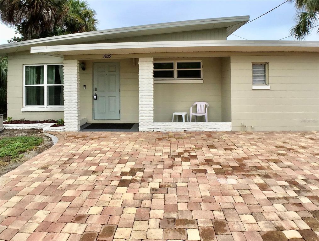 3809 W VASCONIA STREET, Tampa, FL 33629