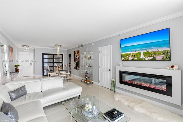 3001 S Ocean Drive 1023, Hollywood, FL 33019