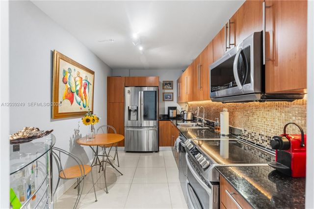 3001 S Ocean Drive 1023, Hollywood, FL 33019