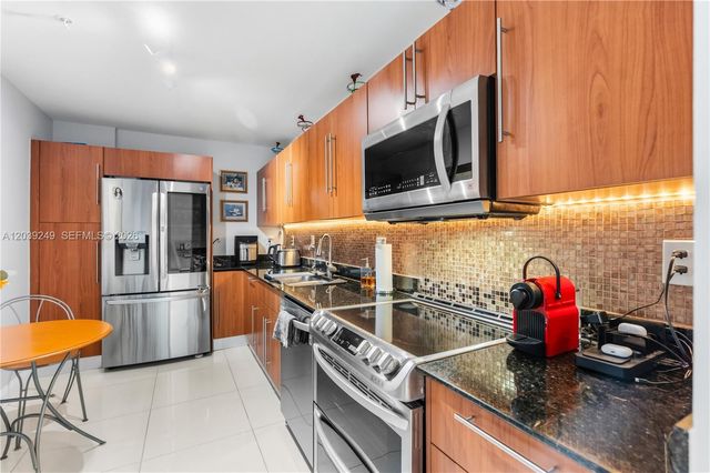 3001 S Ocean Drive 1023, Hollywood, FL 33019