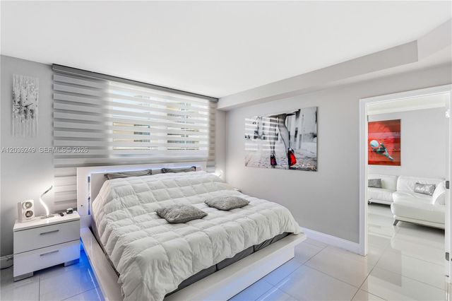 3001 S Ocean Drive 1023, Hollywood, FL 33019