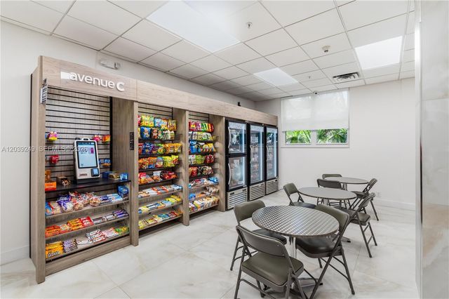 3001 S Ocean Drive 1023, Hollywood, FL 33019