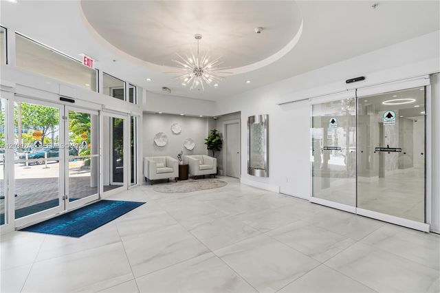 3001 S Ocean Drive 1023, Hollywood, FL 33019