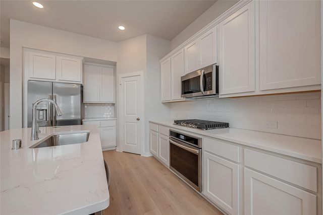 19710 Curved Steel Drive, Cypress, TX 77433