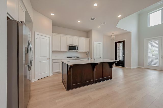 19710 Curved Steel Drive, Cypress, TX 77433