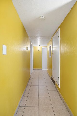 683 N Villa Avenue, Dinuba, CA 93618