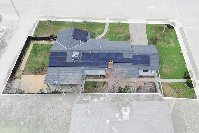 683 N Villa Avenue, Dinuba, CA 93618