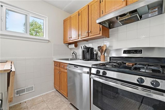 8237 Nathan AVE, Norfolk, VA 23518