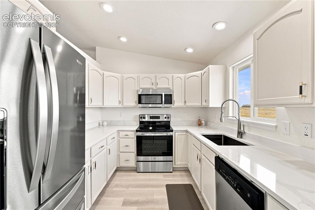 1124 E Lilac Court, Pueblo West, CO 81007 — photo 5