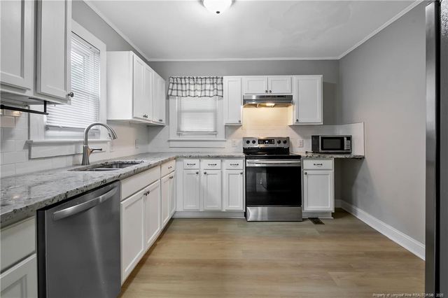 128 W Circle Court, Fayetteville, NC 28301