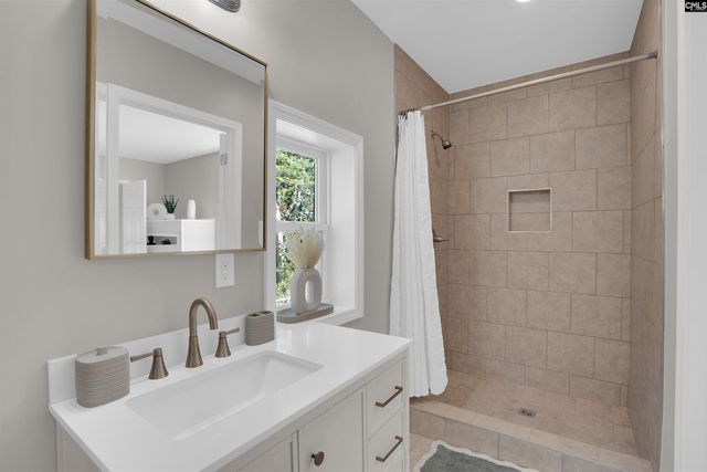 2011 Smith Street, Columbia, SC 29209