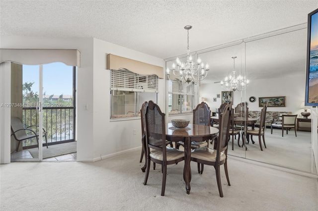 13701 SW 12th Street 311A, Pembroke Pines, FL 33027
