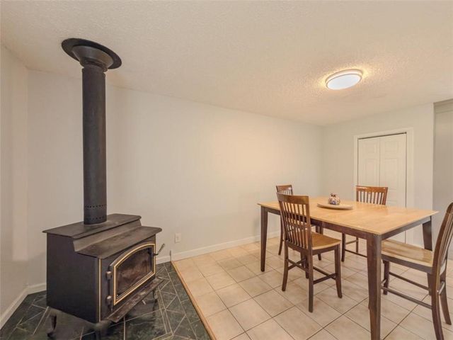 880 Virginia Court SE, Conyers, GA 30094