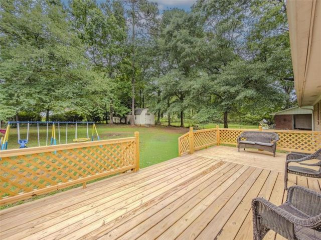 880 Virginia Court SE, Conyers, GA 30094