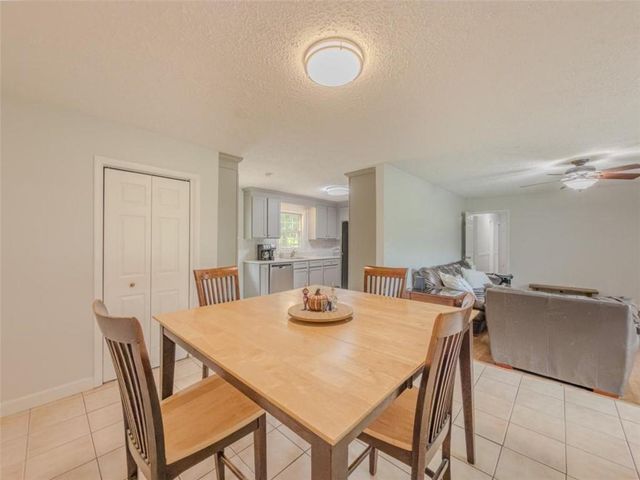 880 Virginia Court SE, Conyers, GA 30094