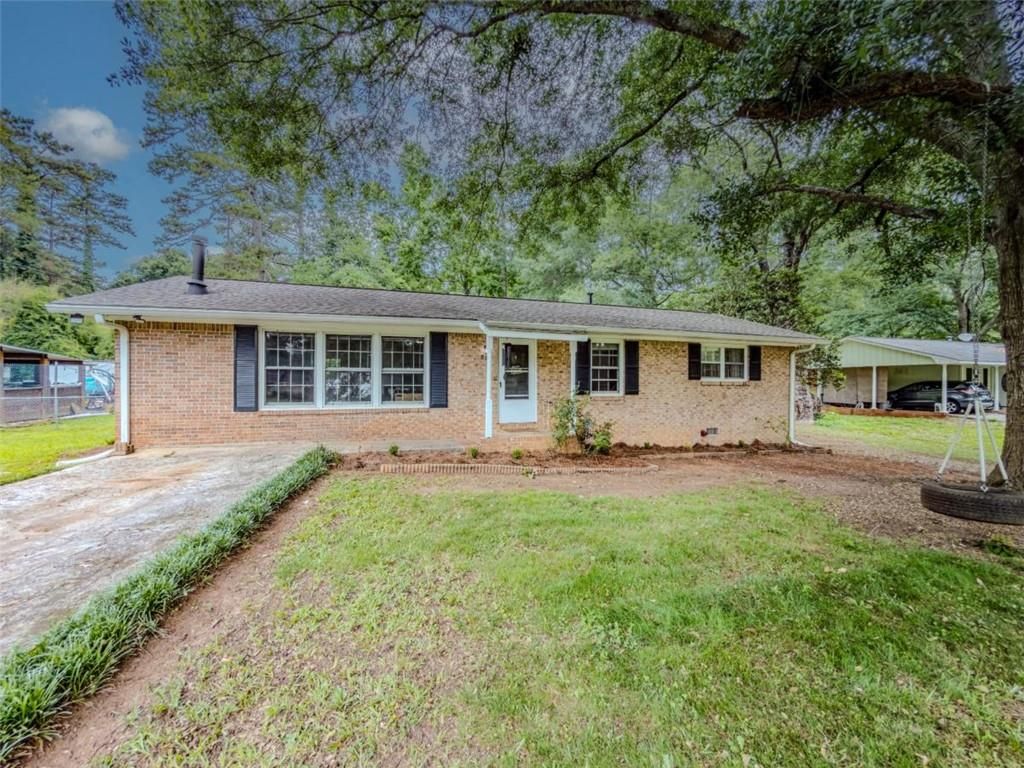 880 Virginia Court SE, Conyers, GA 30094