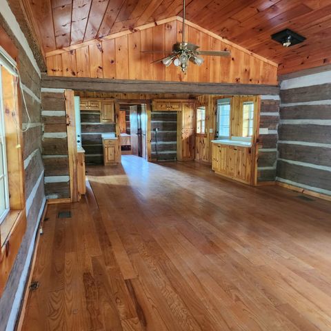 145 Mrs Gower Rd, Lawrenceburg, TN 38464