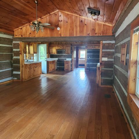 145 Mrs Gower Rd, Lawrenceburg, TN 38464