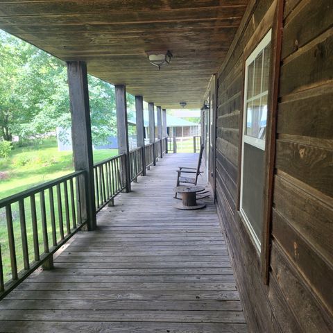 145 Mrs Gower Rd, Lawrenceburg, TN 38464