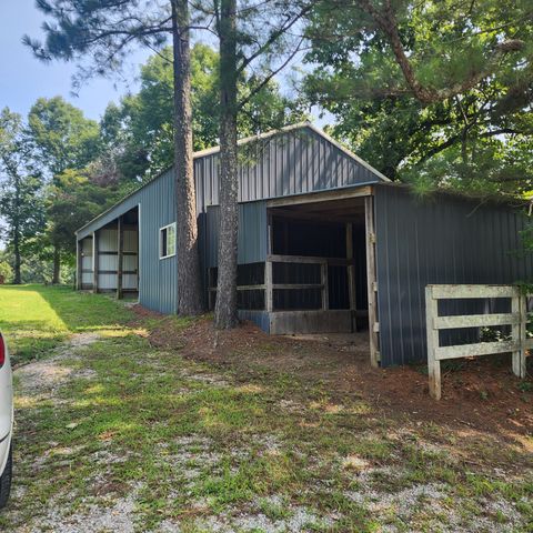 145 Mrs Gower Rd, Lawrenceburg, TN 38464