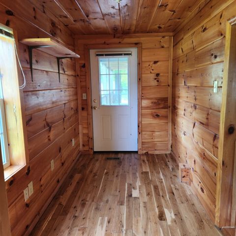 145 Mrs Gower Rd, Lawrenceburg, TN 38464