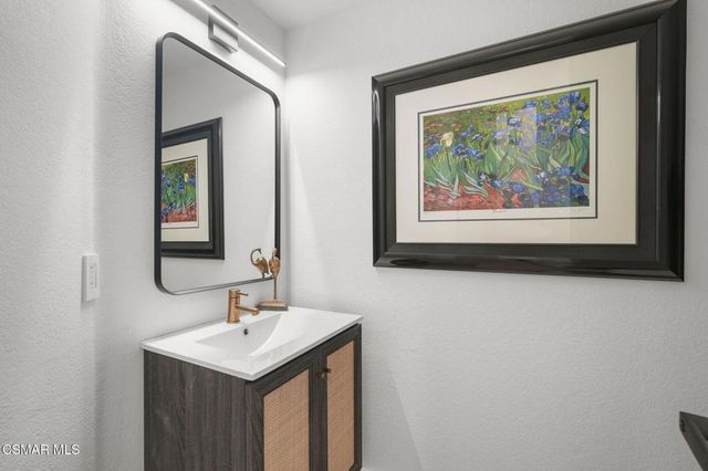 5473 Spanish Oak Lane G, Oak Park, CA 91377