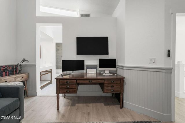 5473 Spanish Oak Lane G, Oak Park, CA 91377