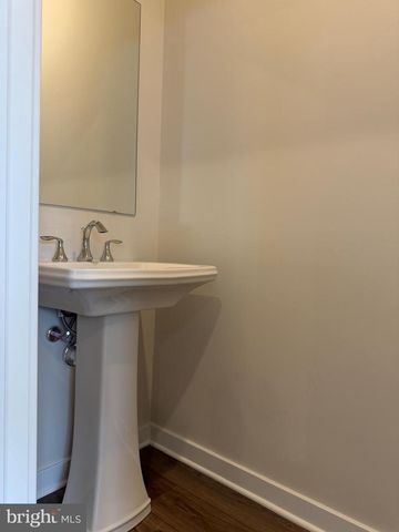 777 PLATINUM DR, Phoenixville, PA 19460