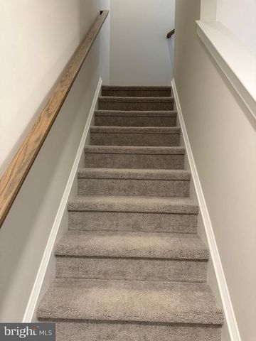 777 PLATINUM DR, Phoenixville, PA 19460