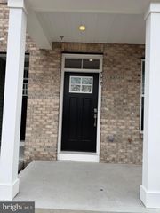 777 PLATINUM DR, Phoenixville, PA 19460