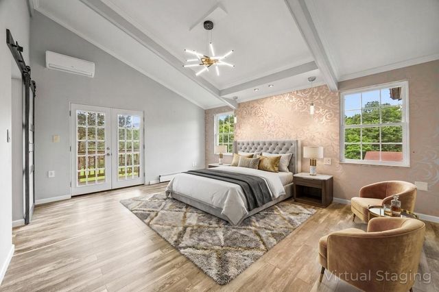 2370 US HWY 211 W, Luray, VA 22835